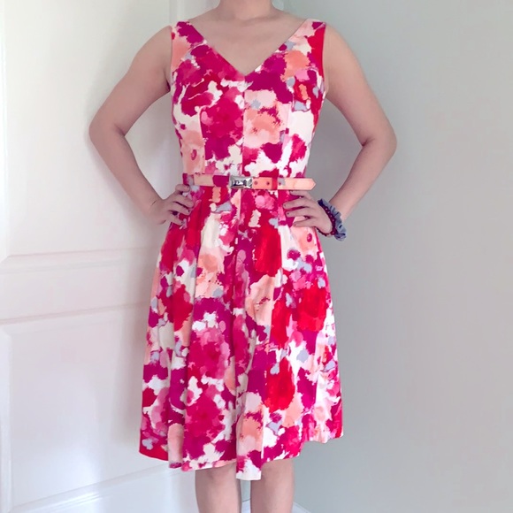 Jones New York Dress with belt - Picture 1 of 7